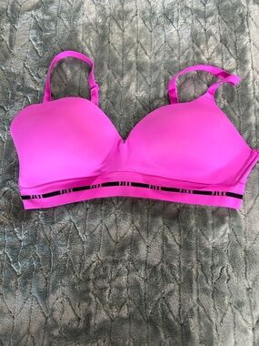 PINK Victoria's Secret Wireless Molded Bra - Bright Pink